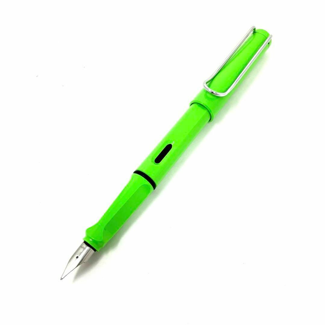 LAMY(ラミー)の新品　未使用　LAMY ラミー　SAFARI FOUNTAIN　万年筆　グリーン インテリア/住まい/日用品の文房具(ペン/マーカー)の商品写真