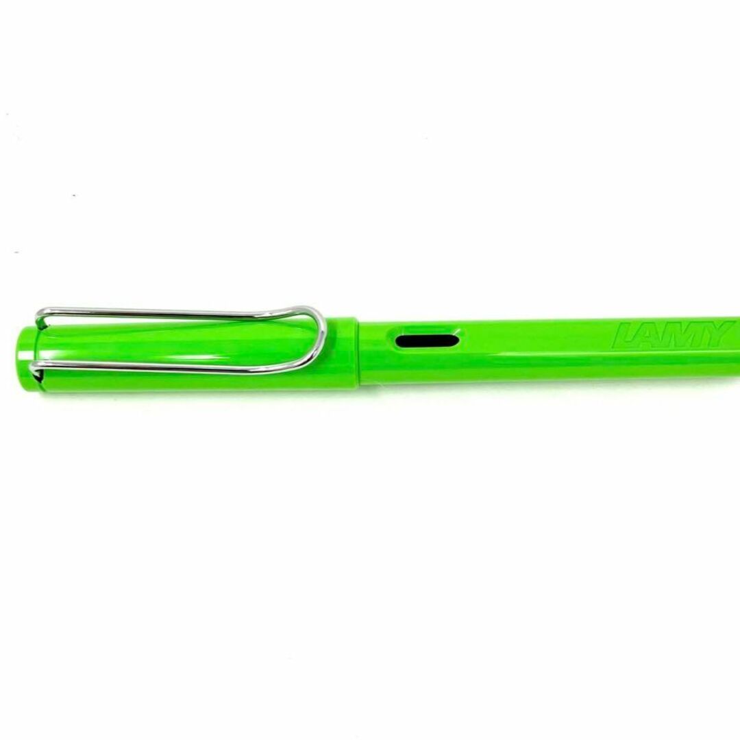 LAMY(ラミー)の新品　未使用　LAMY ラミー　SAFARI FOUNTAIN　万年筆　グリーン インテリア/住まい/日用品の文房具(ペン/マーカー)の商品写真