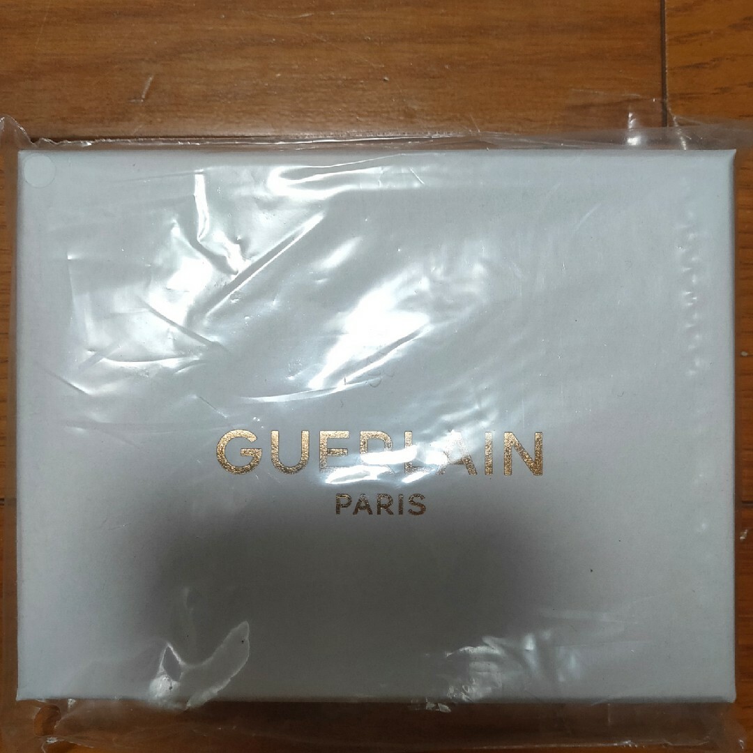 GUERLAIN(ゲラン)のゲラン　GUERLAIN  トランプ新品未使用 エンタメ/ホビーのエンタメ その他(その他)の商品写真