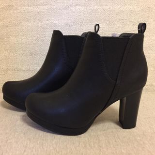 【新品】ショートブーツM(ブーツ)