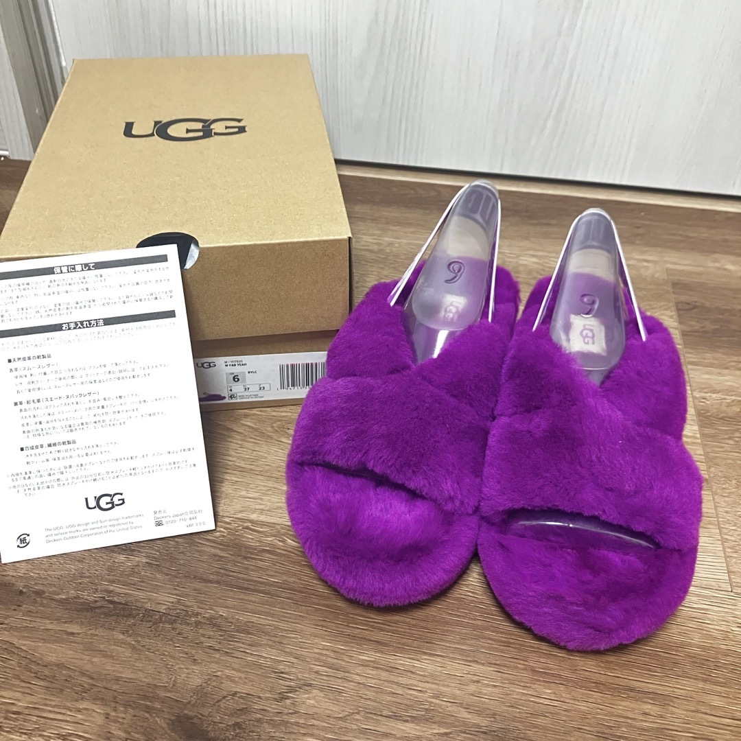 UGG - 新品 アグ ugg サンダル ムートン パープル 紫 23 プレゼントの