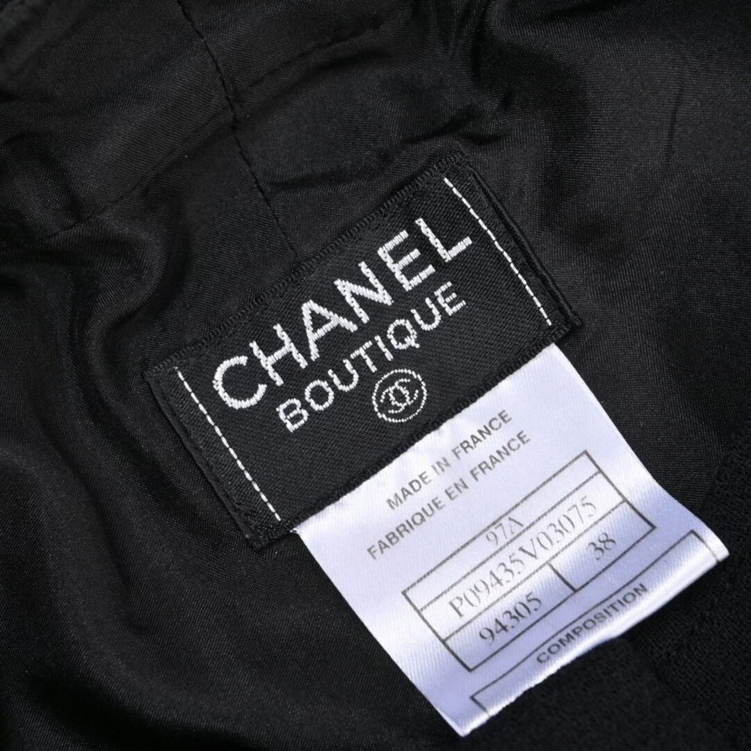 CHANEL(シャネル)のCHANEL 97A ココボタン付き パンツ レディースのスカート(ひざ丈スカート)の商品写真