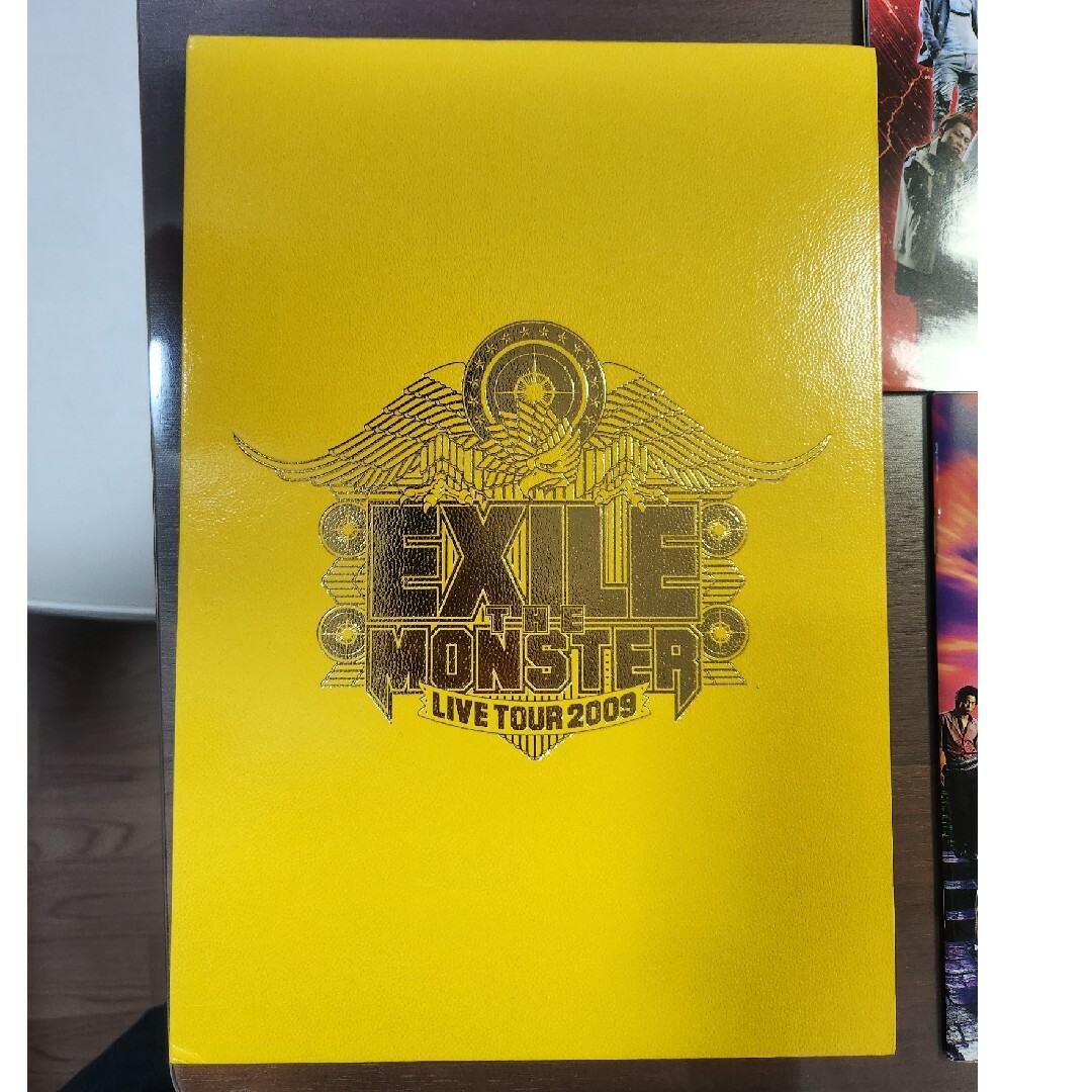 EXILE(エグザイル)のEXILE THE MONSTER ツアーパンフレット(おまけ付き) エンタメ/ホビーのタレントグッズ(ミュージシャン)の商品写真