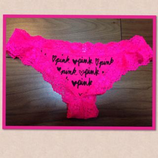 ヴィクトリアズシークレット(Victoria's Secret)のpinkのTバック♡①(その他)