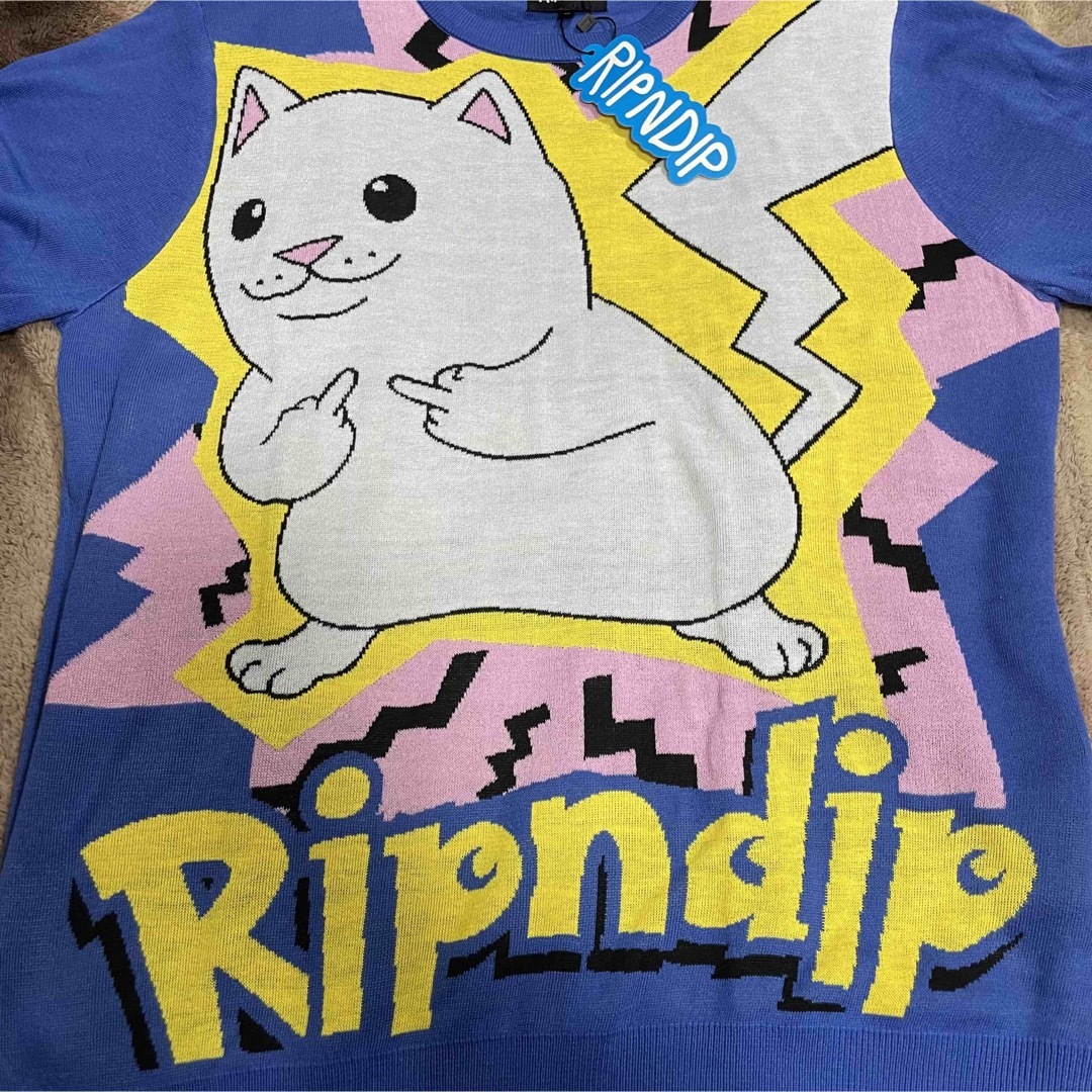 RIPNDIP(リップンディップ)の【未使用・タグ付き】RIPNDIP  ニット　セーター　ピカチュウ　パロディ　M メンズのトップス(ニット/セーター)の商品写真