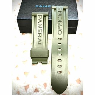 OFFICINE PANERAI(グリーン・カーキ/緑色系)のフリマアイテム一覧 OFFICINE PANERAI(グリーン・カーキ/緑色系)のフリマアイテム一覧