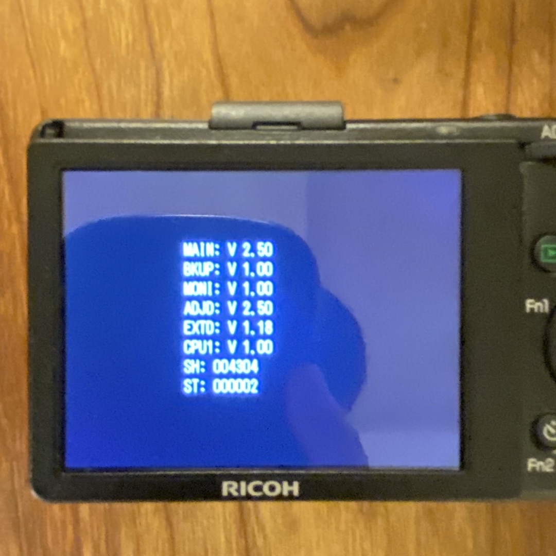 RICOH(リコー)の【美品】RICOH GR DIGITAL3 コンパクトデジタルカメラ スマホ/家電/カメラのカメラ(コンパクトデジタルカメラ)の商品写真