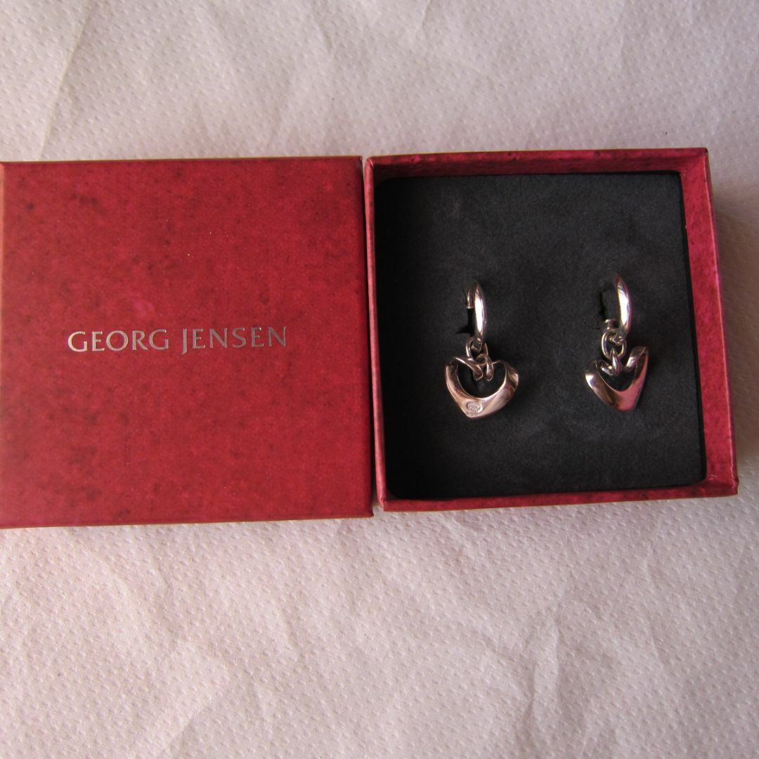 Georg Jensen(ジョージジェンセン)の【新品・未使用 】ジョージ・ジェンセン　2001アーティストピアス  レディースのアクセサリー(ピアス)の商品写真