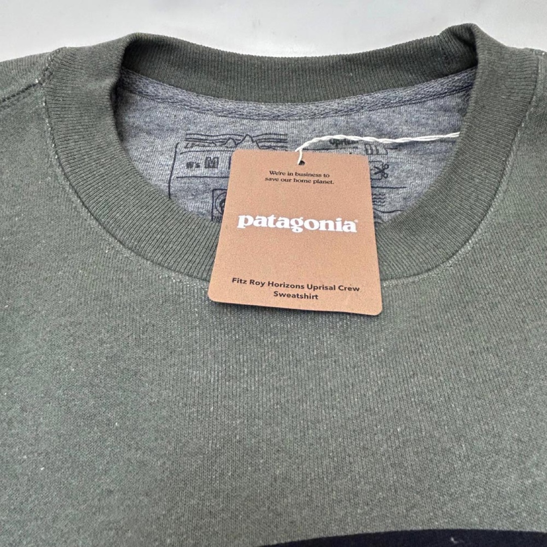 patagonia(パタゴニア)の新品 PATAGONIA パタゴニア スウェット シャツ カーキ Sサイズ メンズのトップス(スウェット)の商品写真