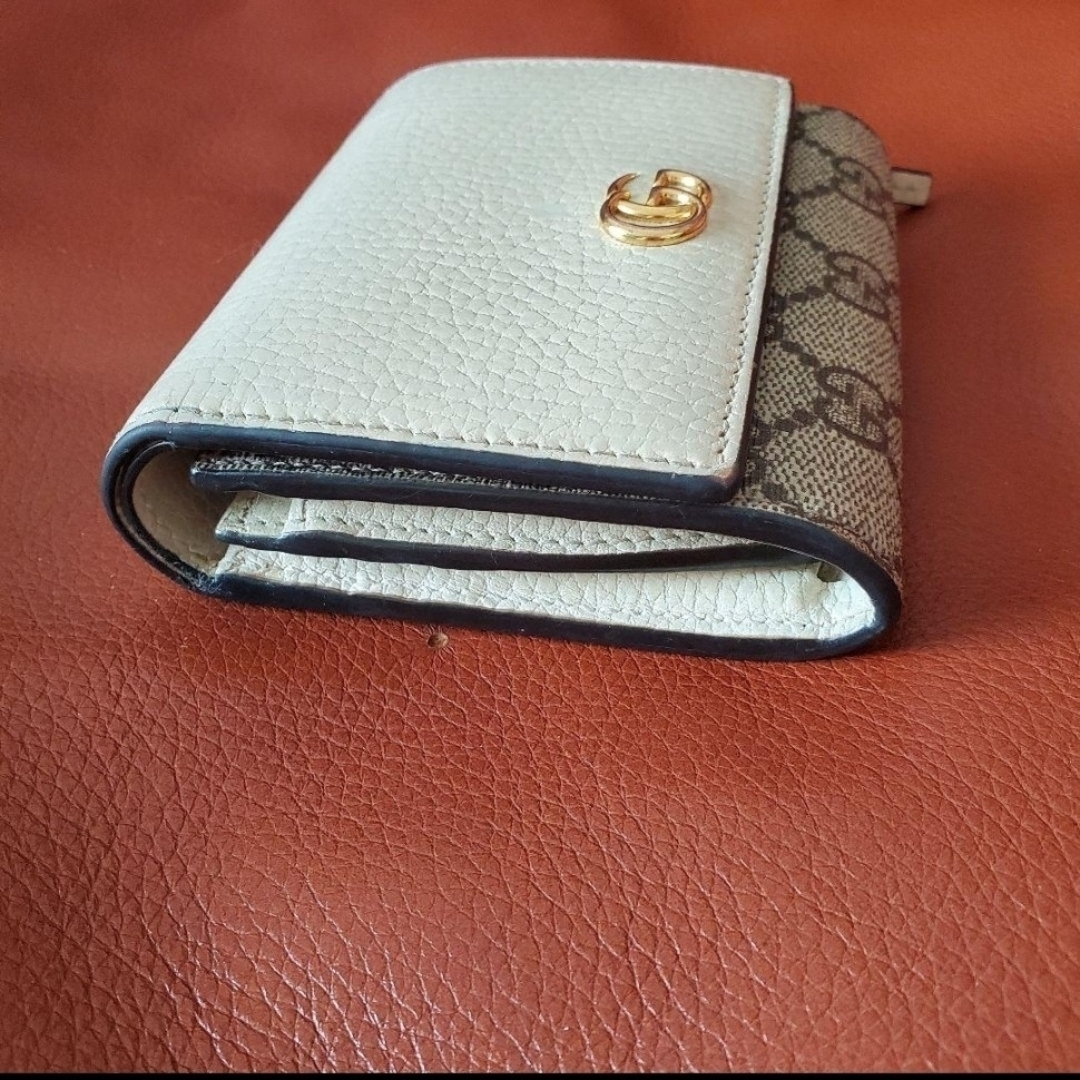 Gucci(グッチ)のGUCCI　GGスプリーム　GGマーモント ウォレット　折り財布 レディースのファッション小物(財布)の商品写真