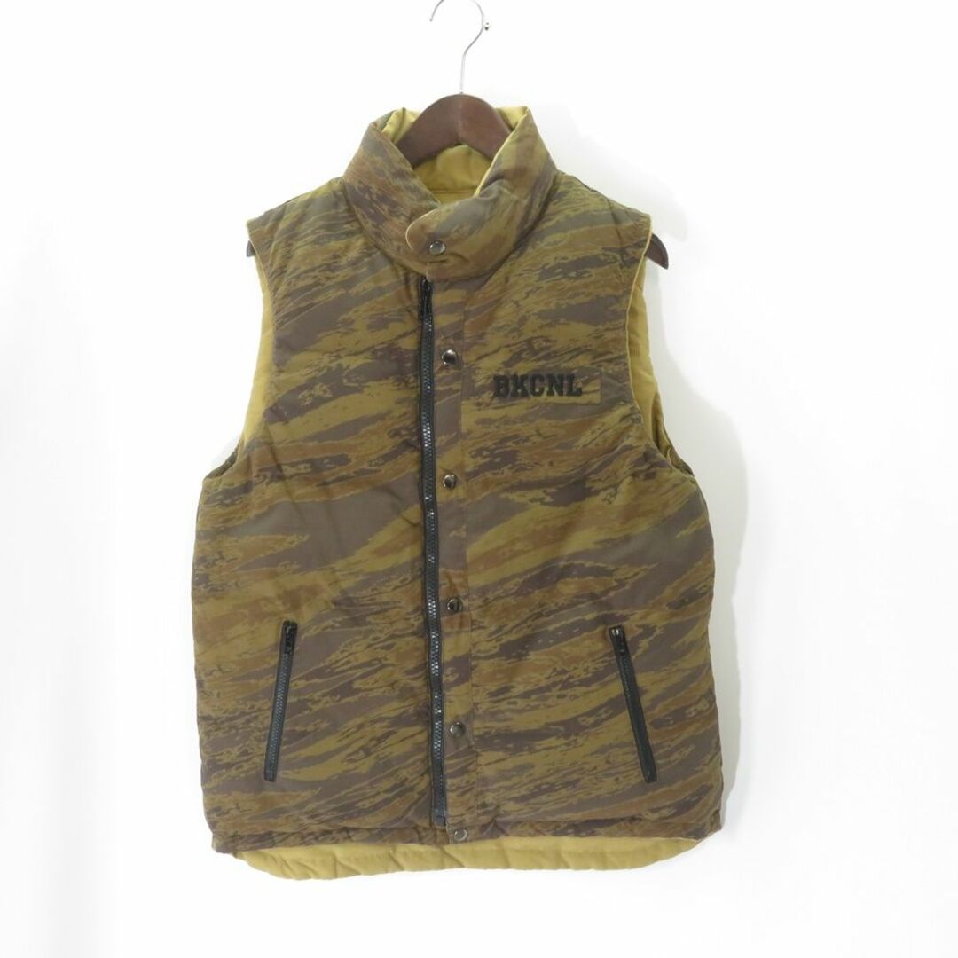 Back Channel(バックチャンネル)のBACK CHANNEL RIVERSIBLE CAMO DOWN VEST メンズのトップス(ベスト)の商品写真