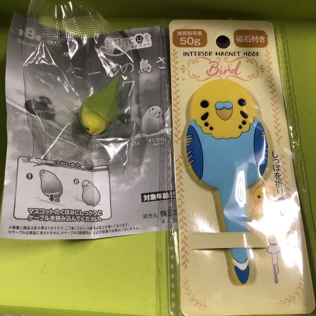 ⭐️ケーブルアクセサリーとマグネットの2点セット　新品　こーどの鳥さん⑦ ⭐️ エンタメ/ホビーのコレクション(その他)の商品写真