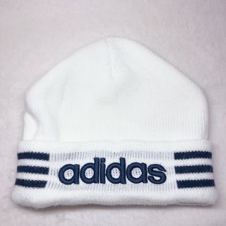 アディダス(adidas)の00’s adidas ニット帽 ビーニー ホワイト(ニット帽/ビーニー)