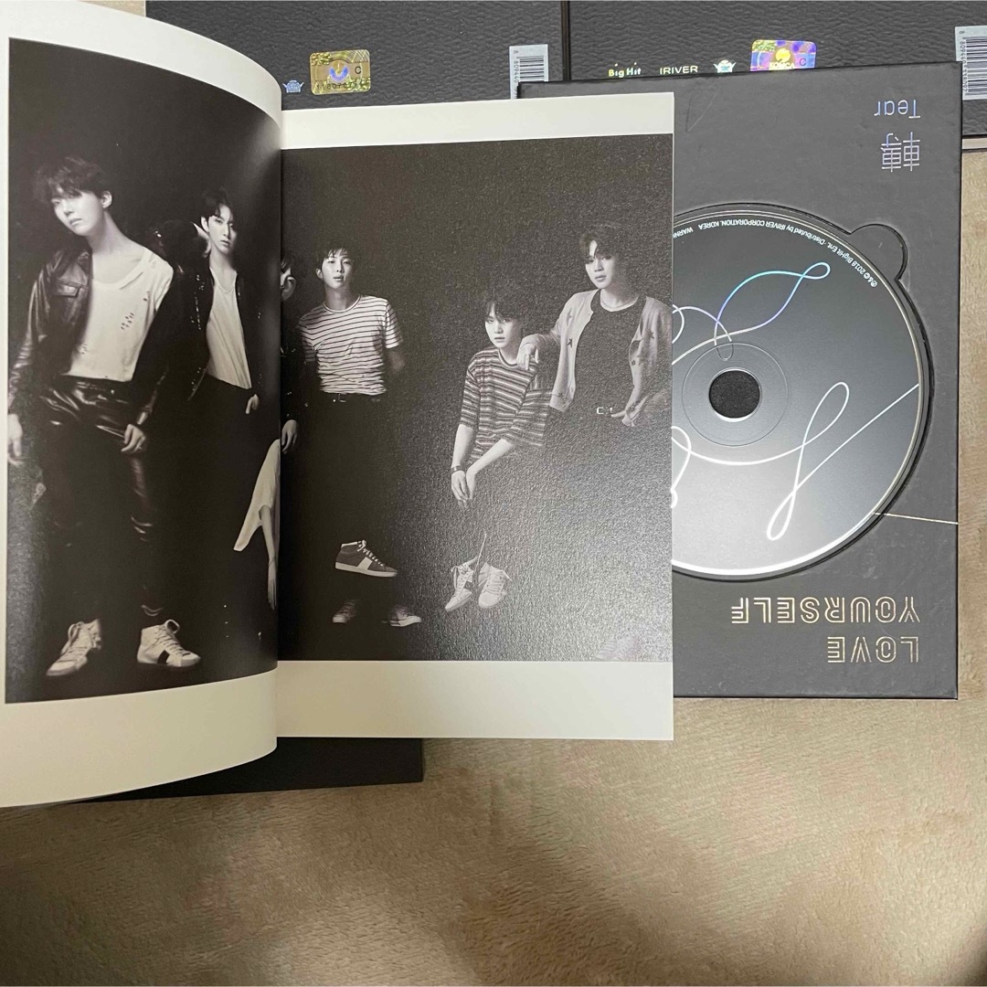 防弾少年団(BTS)(ボウダンショウネンダン)のBTS CD アルバム loveyourself tear バンタン 花様年華 エンタメ/ホビーのCD(K-POP/アジア)の商品写真