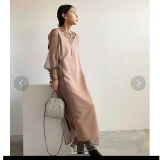 アメリヴィンテージ(Ameri VINTAGE)のTULLE　DOCKING　DRESS《美品》(ロングワンピース/マキシワンピース)