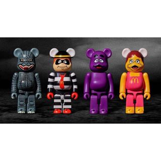 ゴジラVSマクドナルド     BE@RBRICK 150％ 4体セット(キャラクターグッズ)