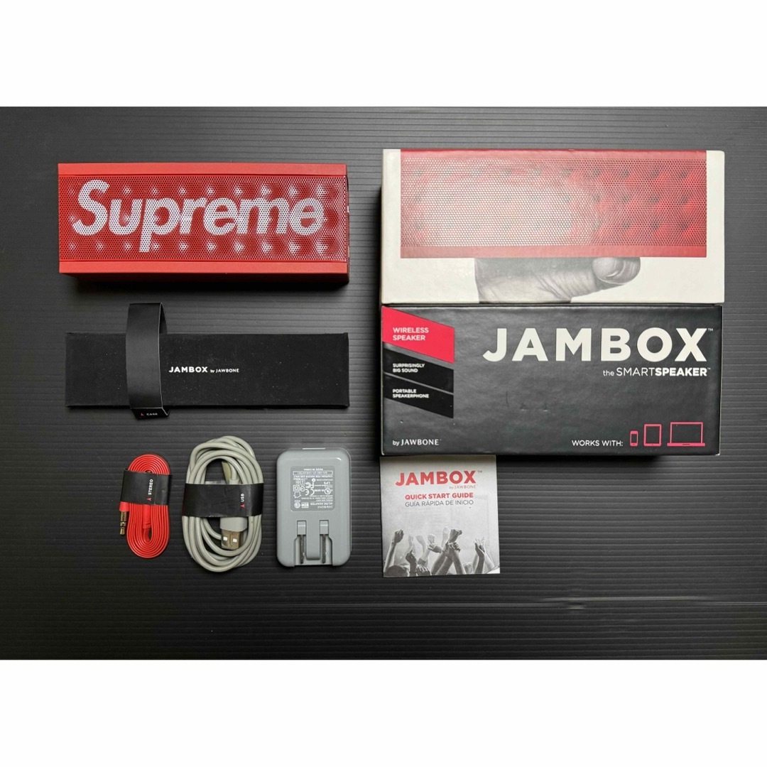 Supreme(シュプリーム)のSupreme JAMBOX SMART SPEAKER シュプリーム 美品 スマホ/家電/カメラのオーディオ機器(スピーカー)の商品写真