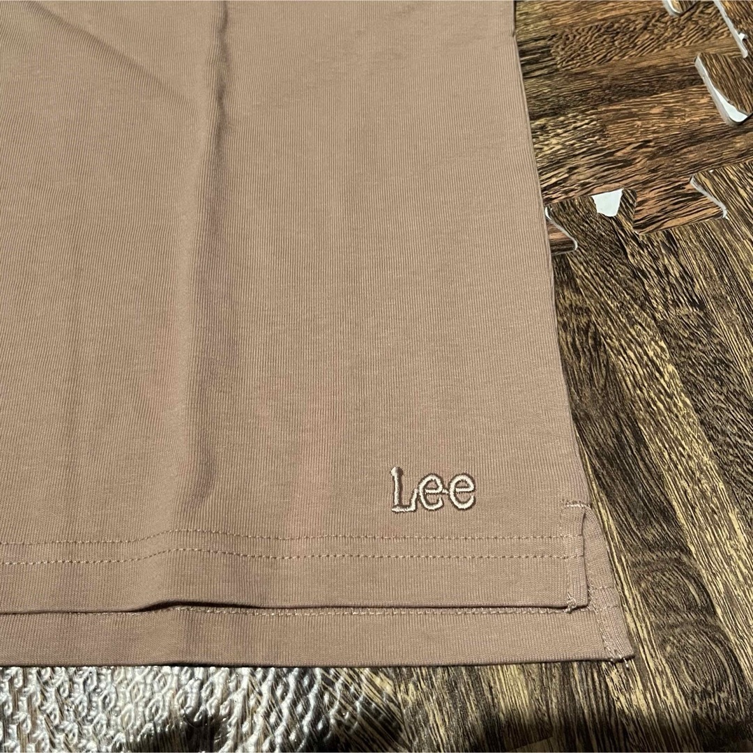 Lee(リー)のbaiya 130 LEE リー　無地　ベージュ　Tシャツ　半袖　新品　キッズ キッズ/ベビー/マタニティのキッズ服男の子用(90cm~)(Tシャツ/カットソー)の商品写真