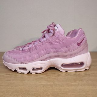 ナイキ(NIKE)の美品 NIKE WMNS AIRMAX 95 SE "PINK SUEDE"(スニーカー)