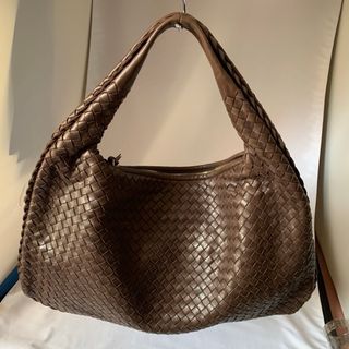 ボッテガヴェネタ(Bottega Veneta)のショルダーバッグ　ボッテガ　焦げ茶(ショルダーバッグ)