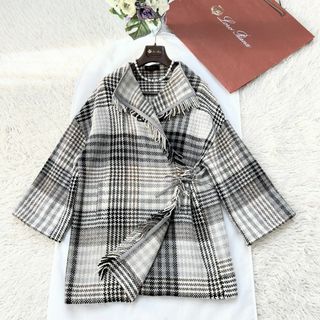 ロロピアーナ(LORO PIANA)の★Loro Piana★未使用★王妃愛用★カシミヤ100★ポンチョ★コート(ポンチョ)