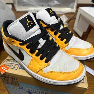 ジョーダン(Jordan Brand（NIKE）)のナイキ ウィメンズ エアジョーダン1 ロー SE "レーサーオレンジ ブラック"(その他)