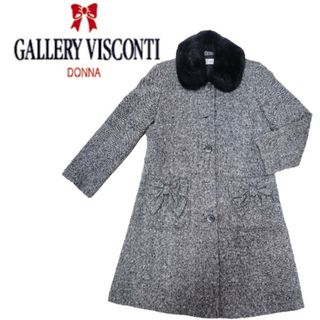 ギャラリービスコンティ(GALLERY VISCONTI)の୨୧GALLERY VISCONTI୨୧　ファー取外可能リボン付ロングコート(ロングコート)