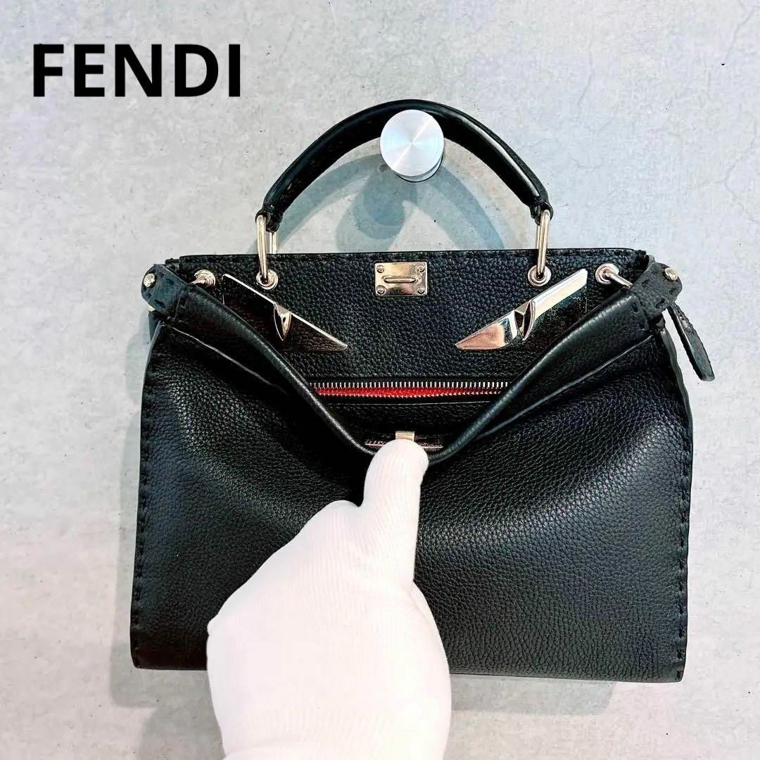 FENDI フェンディ セレリア ピーカブーフィットミニ ハンドバッグハンドバッグ