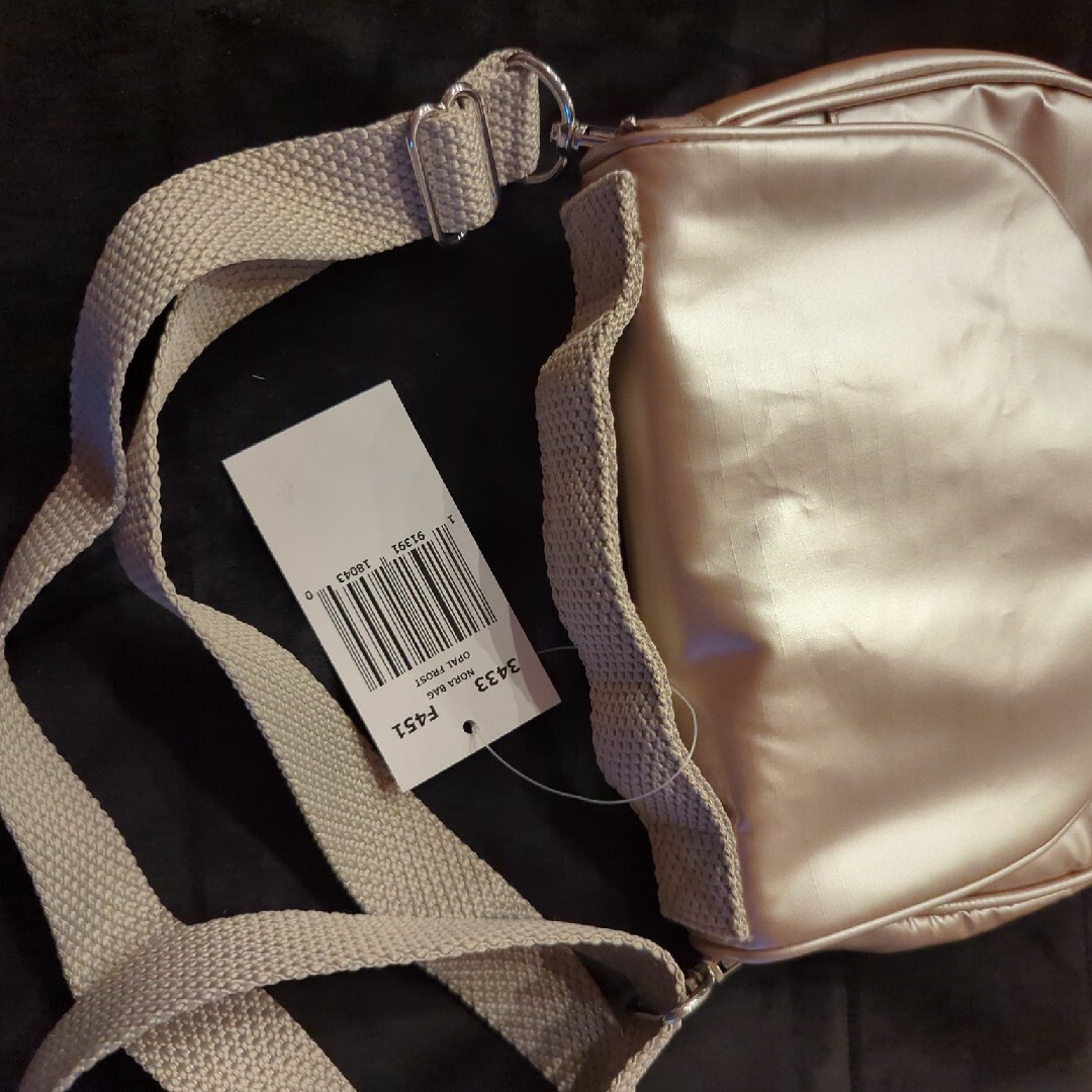 LeSportsac(レスポートサック)のレスポートサック　ショルダー レディースのバッグ(ショルダーバッグ)の商品写真