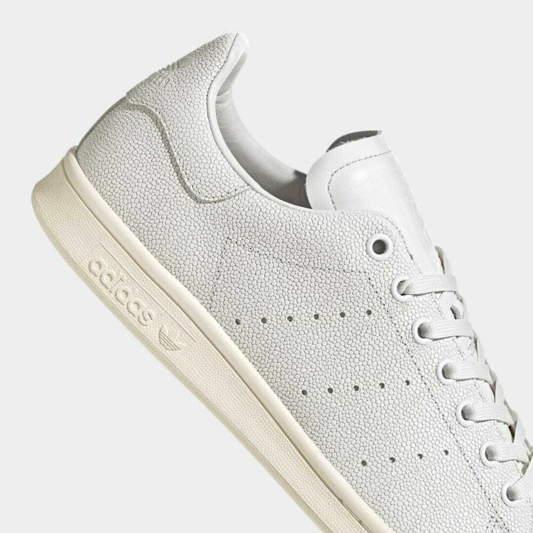 adidas(アディダス)の新品 adidas 27.0cm STAN SMITH RECON メンズの靴/シューズ(スニーカー)の商品写真