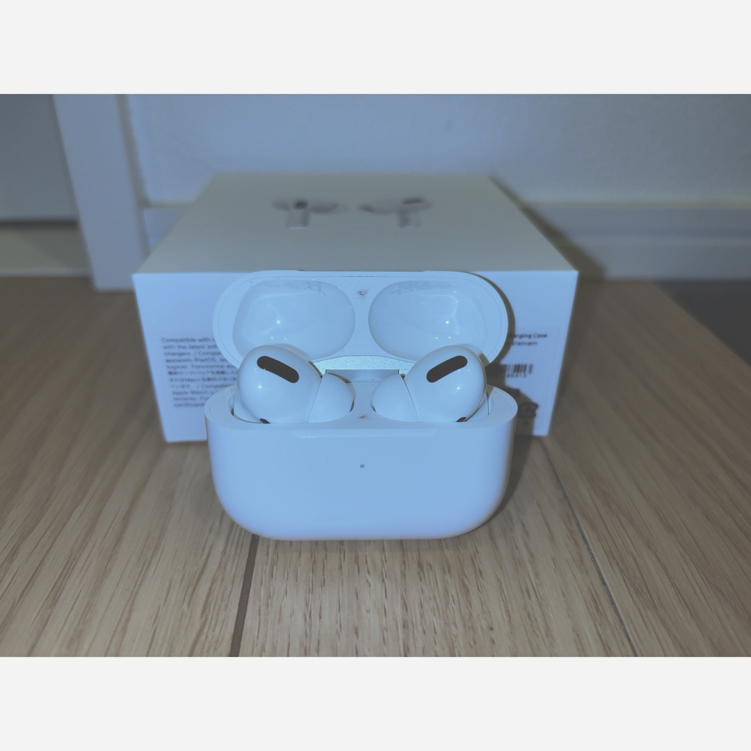 Apple(アップル)の【美品】AirPods Pro  第1世代　 エンタメ/ホビーのエンタメ その他(その他)の商品写真