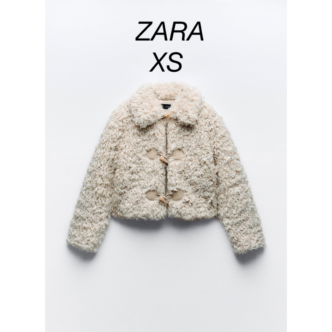 ZARA(ザラ)のZARA クロップド フェイクファー ジャケット レディースのジャケット/アウター(毛皮/ファーコート)の商品写真