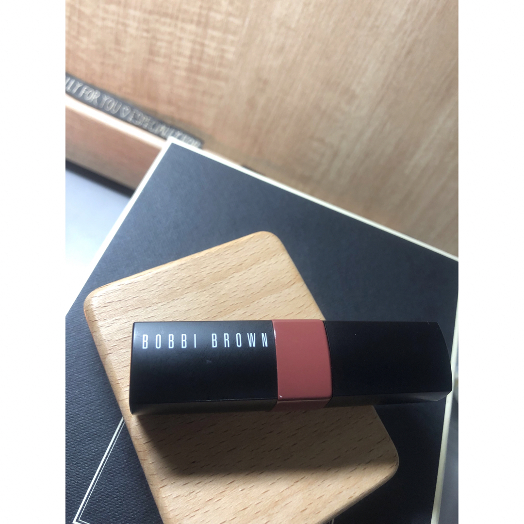 BOBBI BROWN(ボビイブラウン)のBIBBO BROWN クラッシュド リップ コスメ/美容のベースメイク/化粧品(口紅)の商品写真