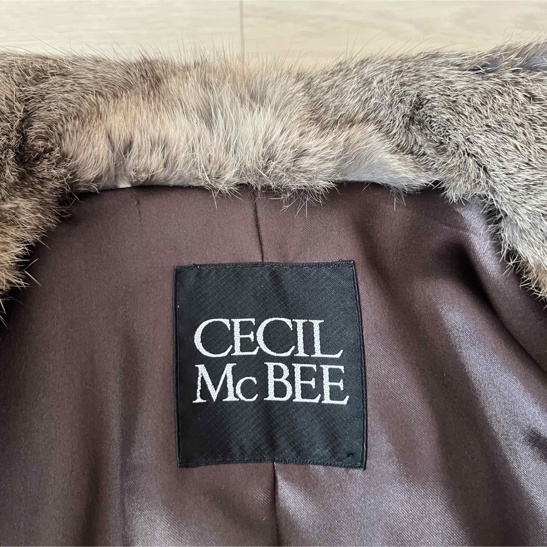 CECIL McBEE(セシルマクビー)の【美品】CECILMcBEE ラビット毛皮 ロングコート 9AR M パーティー レディースのジャケット/アウター(毛皮/ファーコート)の商品写真