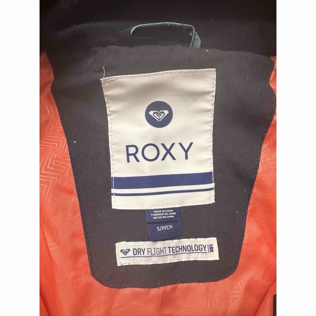 Roxy(ロキシー)のROXYスノボウエア上下セット　S スポーツ/アウトドアのスノーボード(ウエア/装備)の商品写真