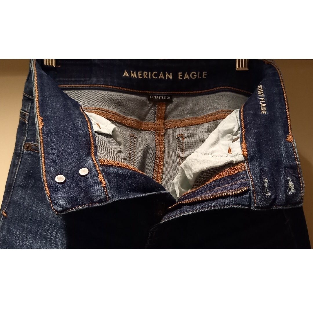 American Eagle(アメリカンイーグル)のAMERICAN EAGLE　フレアパンツ レディースのパンツ(デニム/ジーンズ)の商品写真