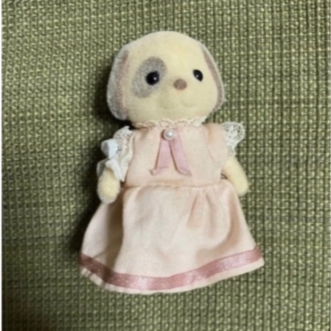 おもちゃシルバニアファミリー　人形　アーバンライフ　イヌの女の子