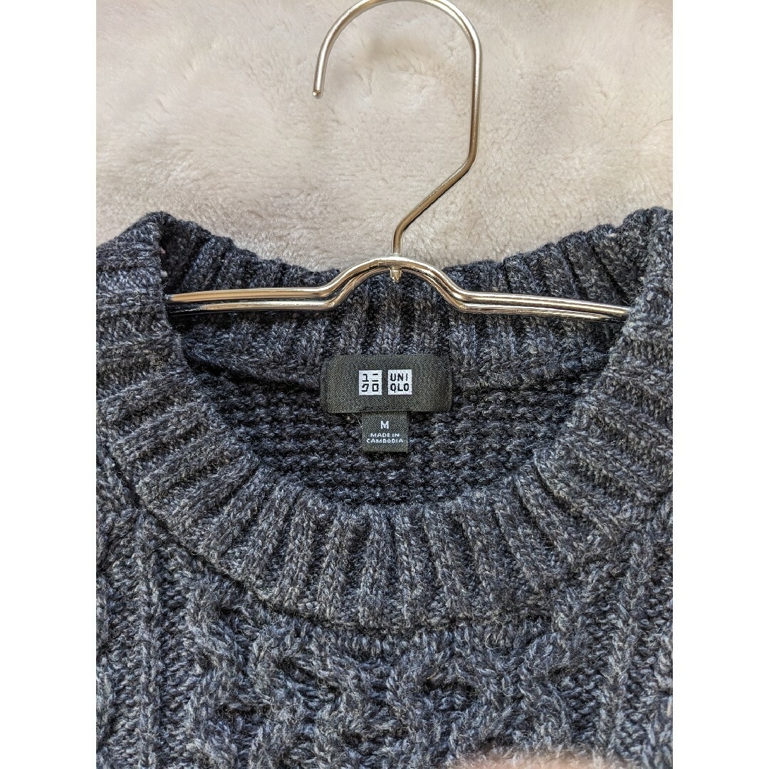 UNIQLO(ユニクロ)のユニクロ　ミドルゲージケーブル クルーネックセーター　M メンズのトップス(ニット/セーター)の商品写真
