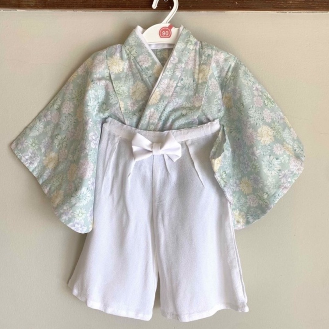 ベビー袴　キッズ袴　90-100cm キッズ/ベビー/マタニティのキッズ服女の子用(90cm~)(和服/着物)の商品写真