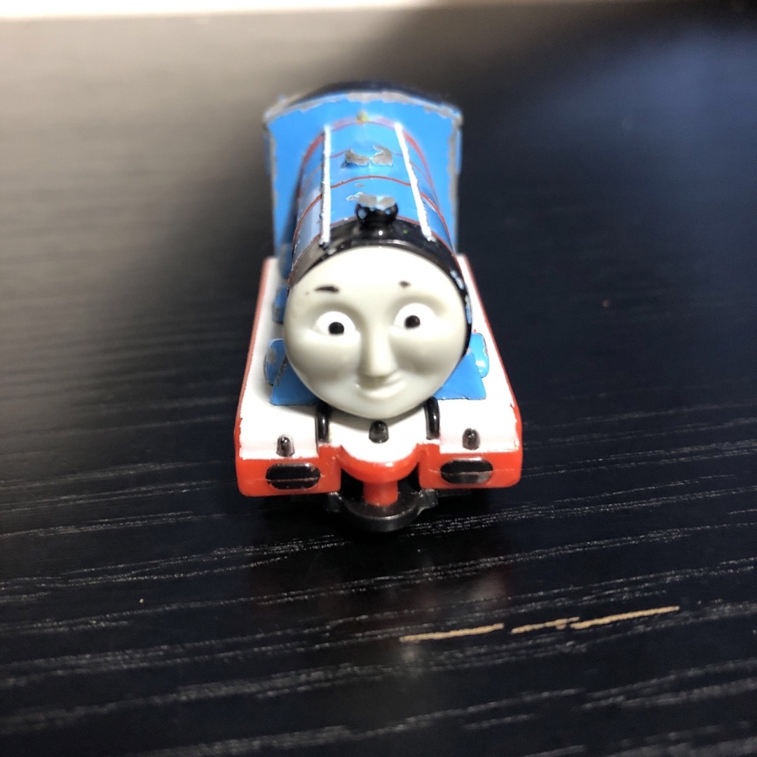 TOMMY(トミー)のトミカ　トーマス　ゴードン エンタメ/ホビーのおもちゃ/ぬいぐるみ(ミニカー)の商品写真