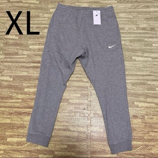 ナイキ(NIKE)のXL 【新品】NIKE ソロスウッシュ  スウェットパンツ　裏起毛(その他)