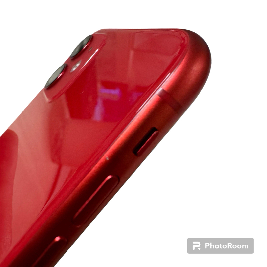 iPhone(アイフォーン)のiPhone11 (PRODUCT)RED 128GB SIMロック解除済み スマホ/家電/カメラのスマートフォン/携帯電話(スマートフォン本体)の商品写真