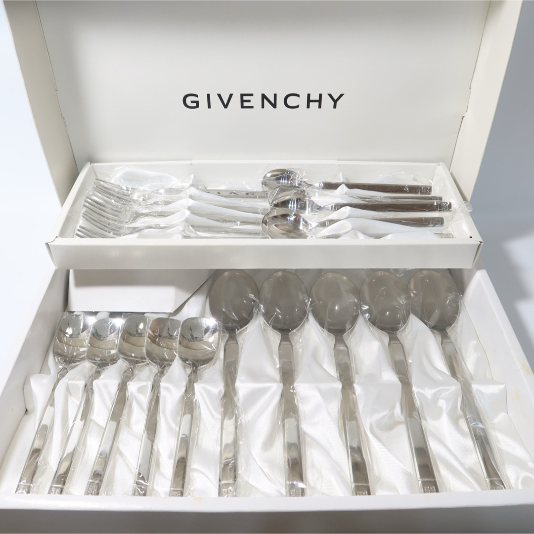 GIVENCHY(ジバンシィ)のGIVENCHY ジバンシー　カトラリーセット インテリア/住まい/日用品のキッチン/食器(カトラリー/箸)の商品写真