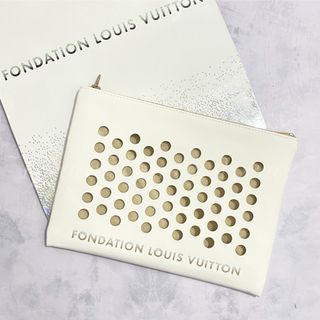 ルイヴィトン(LOUIS VUITTON)のギフトにも♪Fondation Louis Vuitton☆ドット柄 ポーチ(ポーチ)