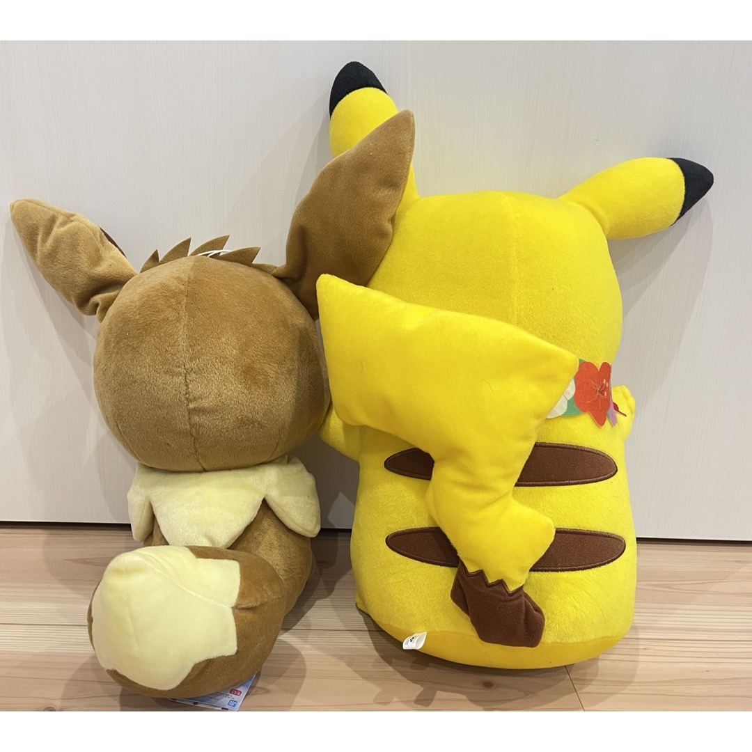 ポケモン(ポケモン)のピカチュウ＆イーブイぬいぐるみ エンタメ/ホビーのおもちゃ/ぬいぐるみ(ぬいぐるみ)の商品写真