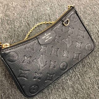 LOUIS VUITTON - 即決 LOUIS VUITTON ルイヴィトン イージーポーチの LOUIS VUITTON - 即決 LOUIS VUITTON ルイヴィトン イージーポーチの