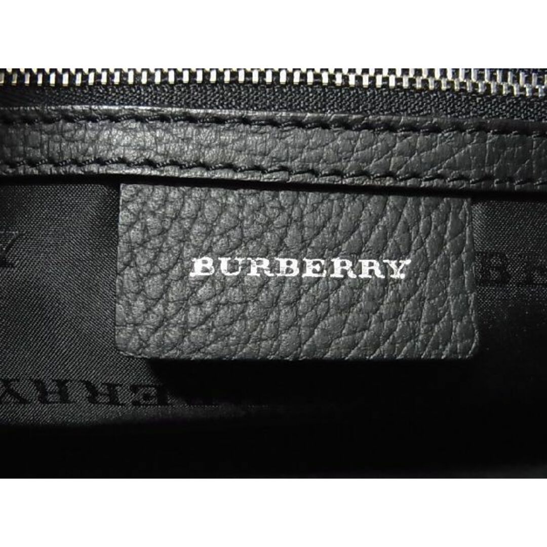 BURBERRY(バーバリー)の■新品■未使用■ BURBERRY バーバリー ノバチェック ナイロンキャンバス ワンショルダーバッグ レディース ブラック系 AT7475 メンズのバッグ(ショルダーバッグ)の商品写真