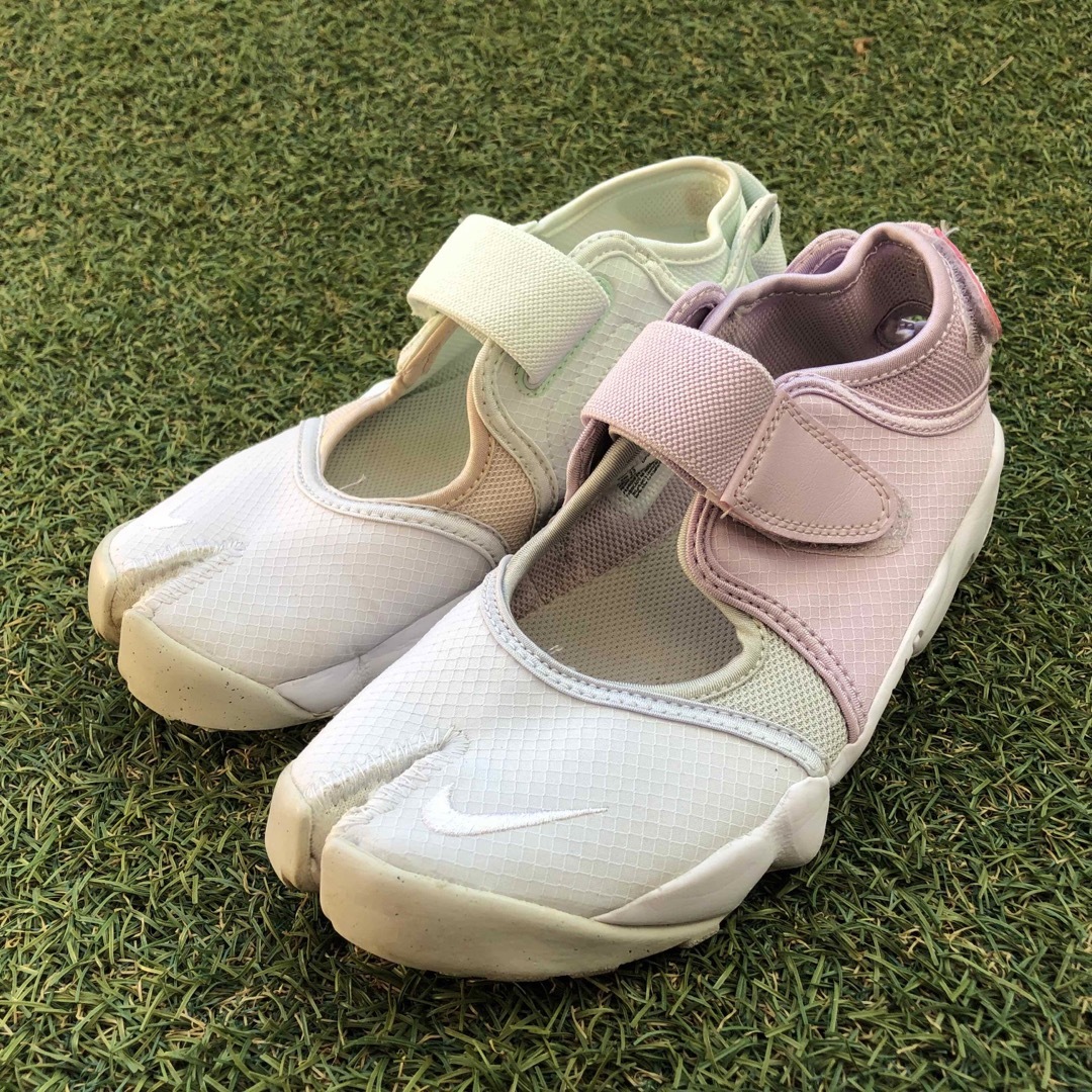 NIKE(ナイキ)の美品23 NIKE AIR RIFT ナイキ エアリフト HW651 レディースの靴/シューズ(スニーカー)の商品写真