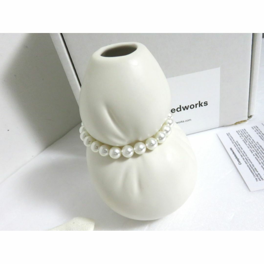 Completedworks Small Vase PEARLS ホワイト 花瓶 インテリア/住まい/日用品のインテリア小物(花瓶)の商品写真