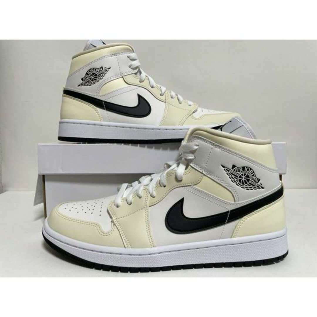 右足外側に点キズがございます【新品】WMNS27cm NIKE AIRJORDAN1 MID ココナッツ